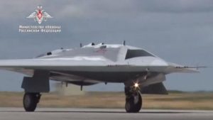 Росіяни намагалися знищити вщент втрачений дрон “Охотник”: яку правду можуть приховувати уламки  