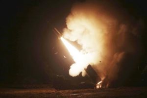 У Курській області лунають потужні вибухи: відео