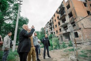 Українці масово повертаються в окупований Маріуполь: яка причина