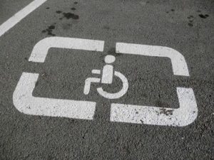 Через паркомісце у Львові стався скандал: постраждав ветеран війни