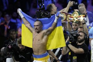 Onuka, Monatik та інші музиканти доєднуються до флешмобу Усика «Битва за світло»