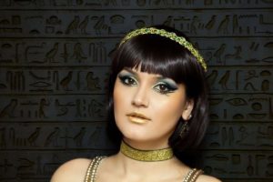 Секрети краси єгипетської цариці: сім б’юті-засобів Клеопатри, які можна застосовувати сьогодні