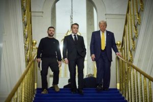 Зустріч Зеленського, Трампа та Макрона у Парижі: про що говорили та яких домовленостей досягли (фото, відео)