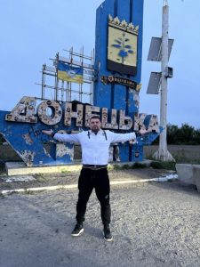 Золкін, який “записує” полонених росіян, розповів, як змінилися погрози на його адресу