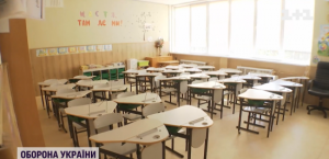 “Треба на фронт вас, може зд**нете швидше”: у Львові вчитель фізики вилаяв учнів (відео)