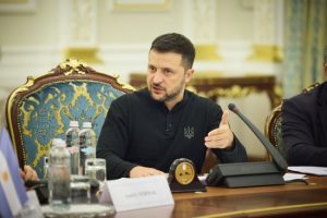 Зеленський поїде до Брюсселя на зустріч: про що говоритимуть лідери країн ЄС і НАТО