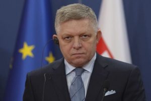 Фіцо анонсував переговори про продовження транзиту російського газу через Україну