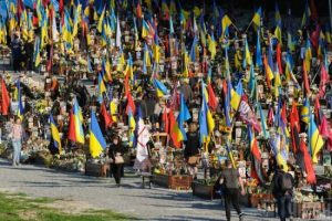 “Поки товстий схудне, худий помре”: NYT про кількість втрат України і РФ