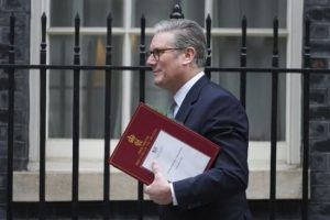 Чи готова Велика Британія відправити миротворців до України: Стармер відповів