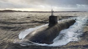 “Ми бачимо вас”: британський підводний човен несподівано випірнув біля російського корабля