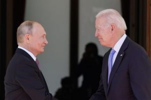 Розмова Байдена з Путіним 2021 року: нардепка впевнена, що у РФ був компромат на лідера США