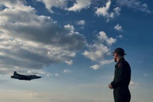 Скільки і яких саме бійців переведуть з Повітряних сил у піхоту: нардеп дав відповідь