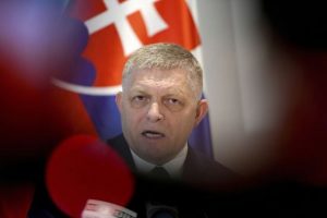 Фіцо звинуватив грузинських добровольців в Україні у причетності до підготовки перевороту у Словаччині