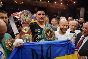 Усик назвав свого наступного суперника та кількість боїв до завершення кар’єри