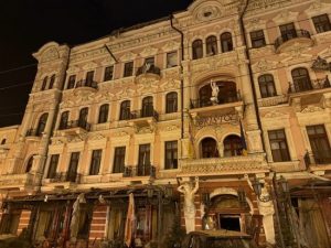 Ракетний удар по Одесі: що відомо про постраждалих і руйнування