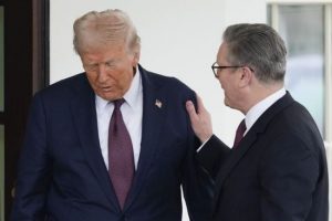 “Ви б змогли протистояти Росії самотужки” – Трамп ошелешив британського прем’єра