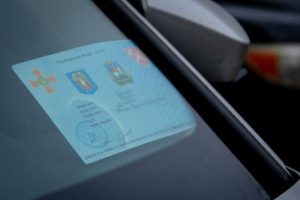 У Києві незаконно видають перепустки для пересування під час комендантської години: подробиці від КМВА