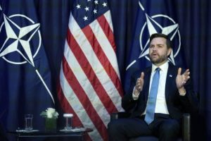 Джей Ді Венс назвав більшу загрозу, ніж Росія та Китай
