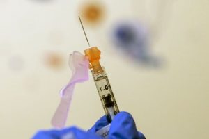 Після COVID-вакцинації може зростати ризик серйозних ускладнень – дослідження