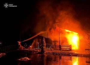 Росіяни атакували Київщину “Шахедами”: які наслідки (фото)