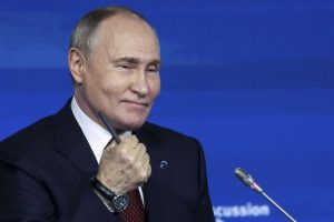 Путін запропонував заморозити війну: FT про умови диктатора
