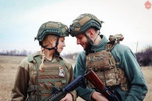 Чекають закінчення війни, щоб зіграти велике весілля: закохані разом служить у бригаді нацгвардії з Вінниччини