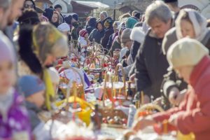 Що найдивніше кладуть до великоднього кошика: спостереження митрополита