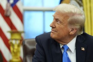 Трамп поспішає з укладанням угоди про мир: FT назвала дату і причину