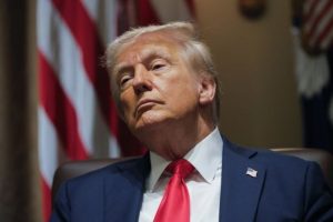 “Багато переваг”: чому Трамп повинен стати новим Папою Римським — американський сенатор