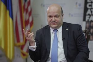 Переговори у Стамбулі: експосол у США заявив про пастку для України