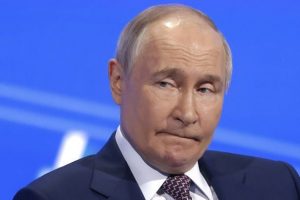 “Путін — брехун і вбивця. Домовлятися з ним неможливо” — ексміністр оборони Британії