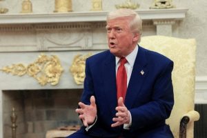 Трамп знову поскаржився на “спадщину Байдена”: у чому звинувачує попередника