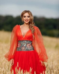 Наталія Валевська відверто розповіла про нові стосунки після розлучення і розсекретила ім’я коханого