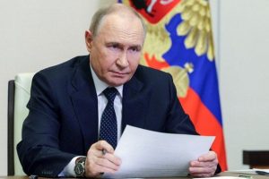 Путін терміново приїхав до Кремля: з’явилося відео