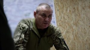 Генерал Тарнавський більше не командує “Донецьком”: в УП дізналися, хто очолить напрямок