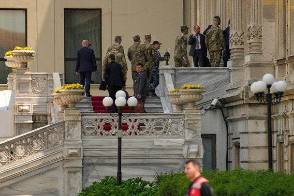 Переговори у Стамбулі: у Москві погрожували зривом через “Павутину” — ЗМІ