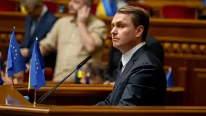 Генпрокурор Руслан Кравченко пообіцяв забезпечити законну комунікацію з бізнесом: реорганізовано профільний департамент