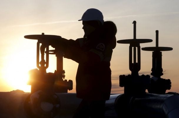 Якщо Трамп відмовиться: чи можна знизити ціни на російську нафту без погодження США