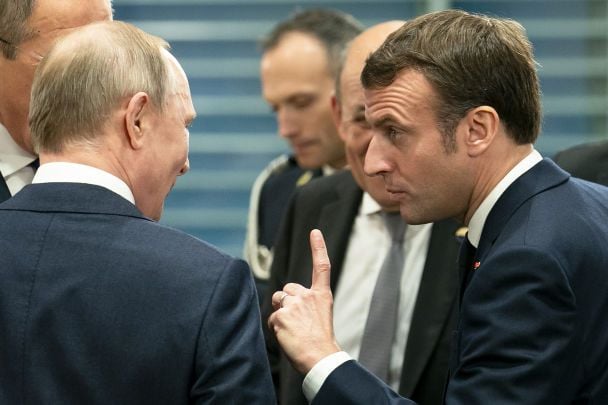 Макрон вперше від 2022 року зателефонував Путіну: що говорили про Україну
