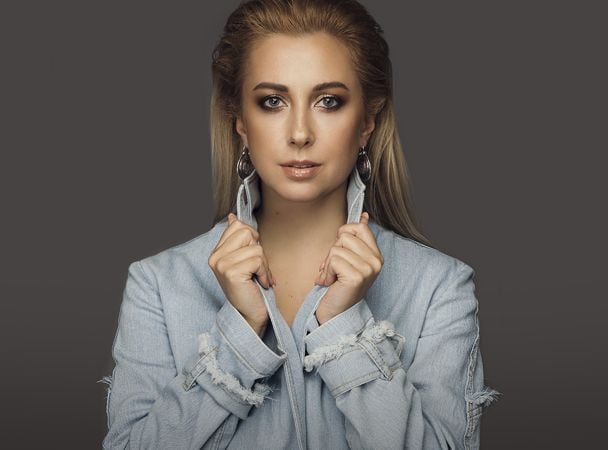 Тоня Матвієнко заявила про побиття у таксі й звернулася до поліції: “Вдарив у голову”